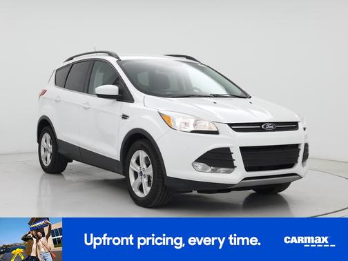 White 2015 Ford Escape SE