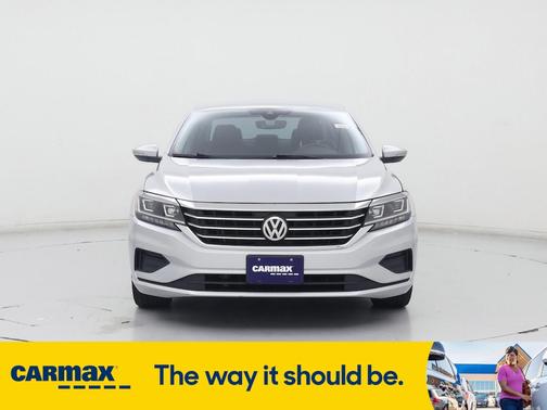 2020 Volkswagen Passat SE
