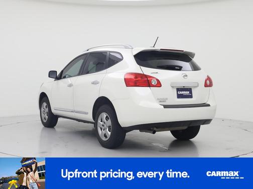 White 2015 Nissan Rogue Select S