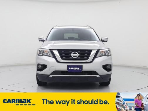 2020 Nissan Pathfinder Platinum
