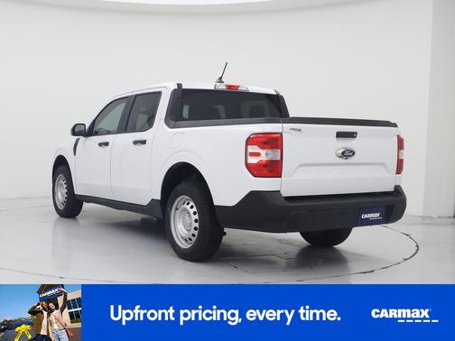 White 2022 Ford Maverick XL