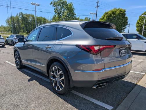 Liquid Carbon Metallic 2024 Acura MDX