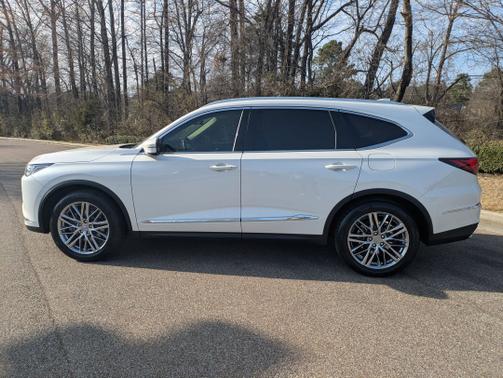 2023 Acura MDX 