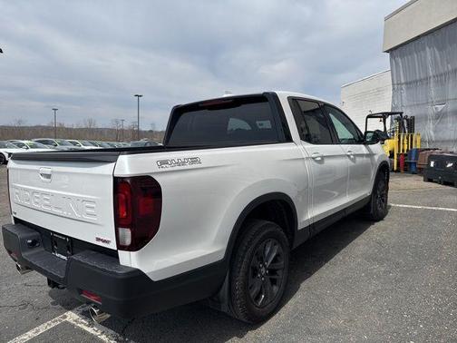 Platinum White Pearl 2024 Honda Ridgeline Sport