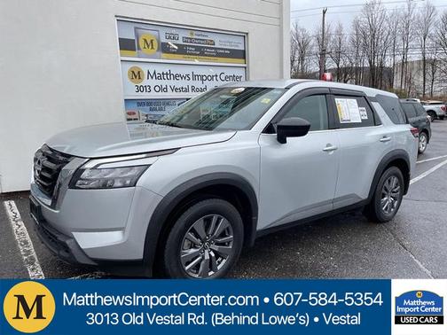 2024 Nissan Pathfinder S 4WD