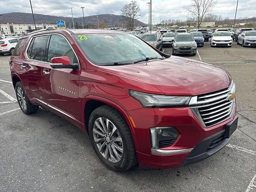 2023 Chevrolet Traverse Premier