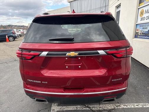 2023 Chevrolet Traverse Premier
