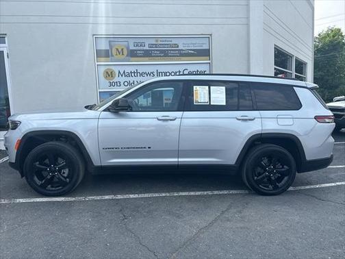 2022 Jeep Grand Cherokee L Altitude