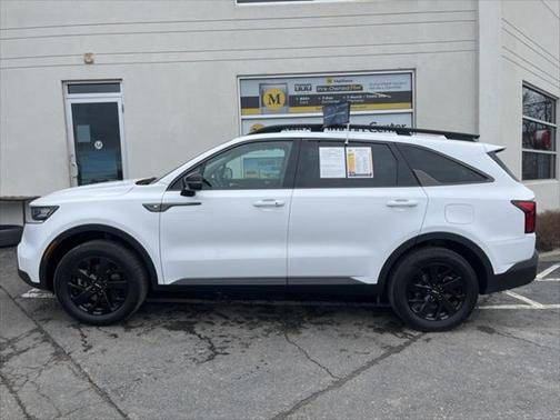 2022 Kia Sorento S
