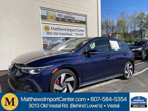 2023 Volkswagen Golf GTI 2.0T SE DSG