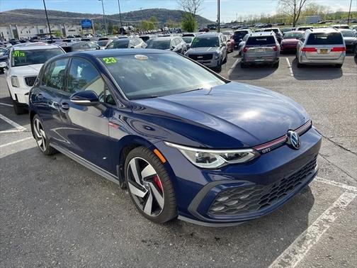 2023 Volkswagen Golf GTI 2.0T SE DSG