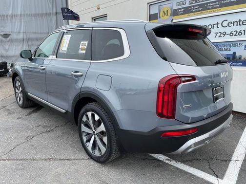 Everlasting Silver 2022 Kia Telluride S