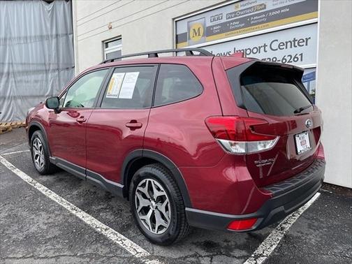 2022 Subaru Forester Premium