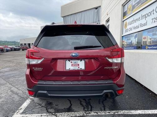 2022 Subaru Forester Premium