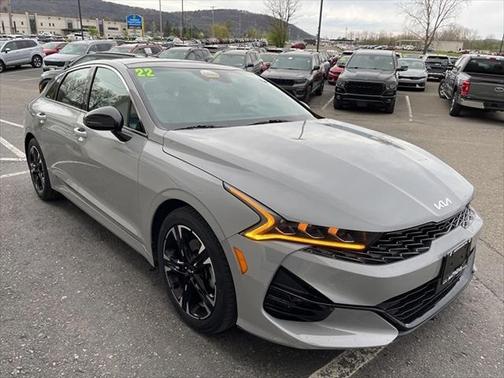 2022 Kia K5 GT-Line