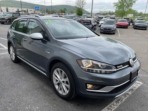 2019 Volkswagen Golf Alltrack TSI S