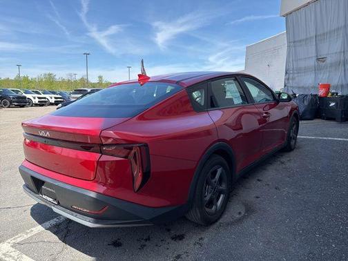 Currant Red 2025 Kia K4 LXS
