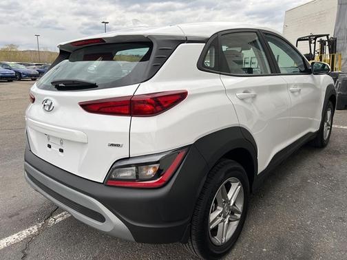 2023 Hyundai KONA SE