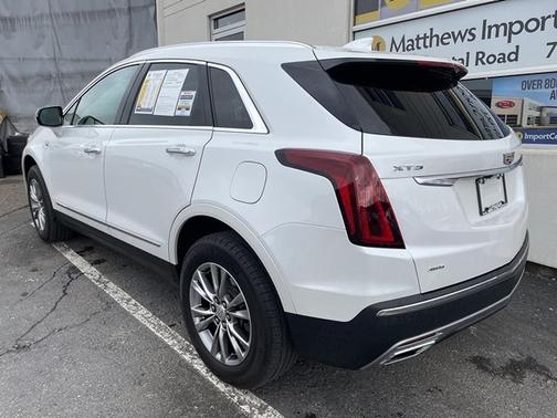 2022 Cadillac XT5 Premium Luxury
