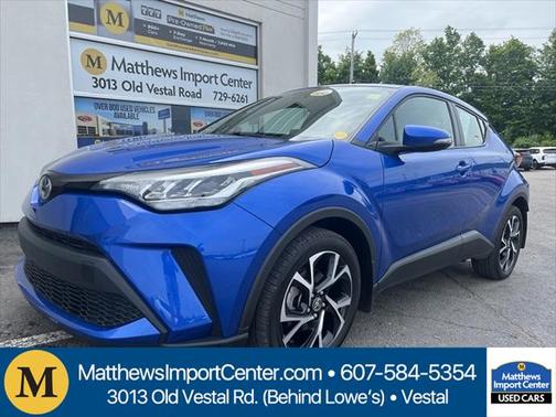 2022 Toyota C-HR XLE