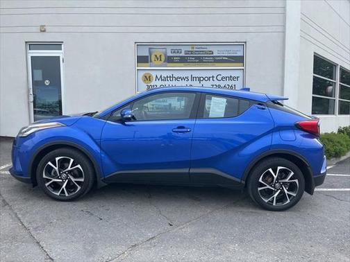2022 Toyota C-HR XLE