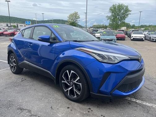 2022 Toyota C-HR XLE