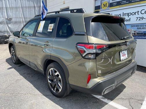 Autumn Green Metallic 2025 Subaru Forester Hybrid Limited