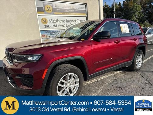 2023 Jeep Grand Cherokee Laredo