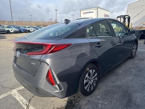 2022 Toyota Prius Prime XLE