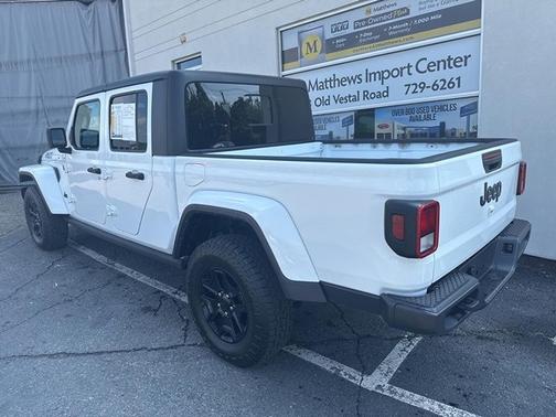 2021 Jeep Gladiator Willys 4x4