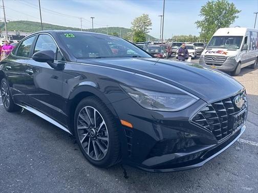 2023 Hyundai SONATA Limited