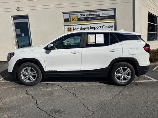 2024 GMC Terrain SLE