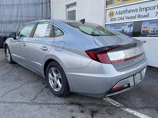 2023 Hyundai SONATA SE