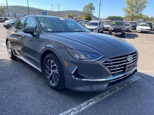 2023 Hyundai SONATA Hybrid Base