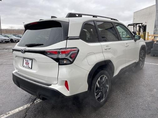 2025 Subaru Forester Hybrid Premium