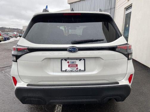 Crystal White Pearl 2025 Subaru Forester Hybrid Premium