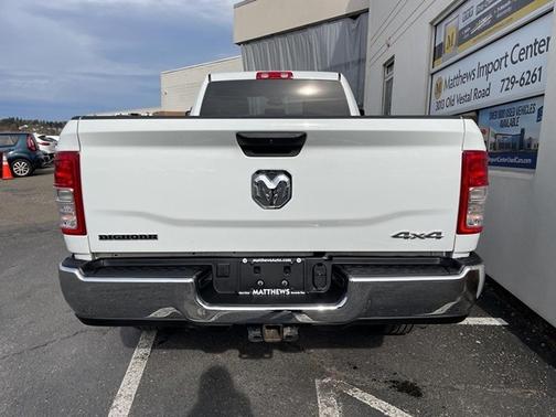 2024 RAM 2500 Big Horn Crew Cab 4x4 8' Box