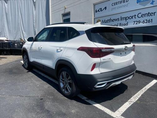 Snow White Pearl 2021 Kia Seltos S