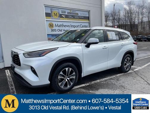 2022 Toyota Highlander XLE