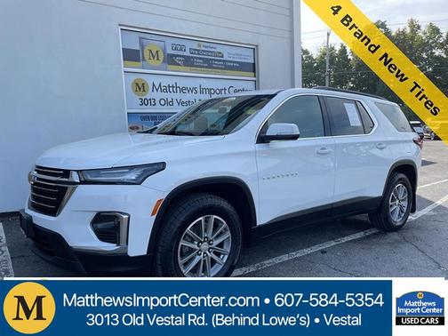 2023 Chevrolet Traverse LT Cloth