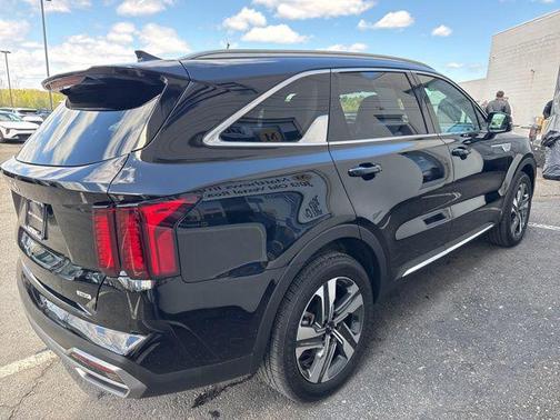 Aurora Black 2023 Kia Sorento Hybrid EX