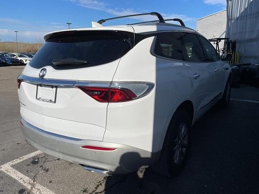 2023 Buick Enclave Essence FWD