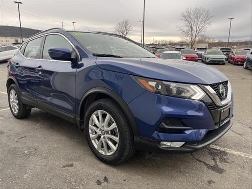 2021 Nissan Rogue Sport SV
