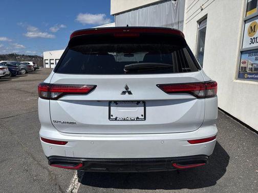 2024 Mitsubishi Outlander SE Ralliart S-AWC