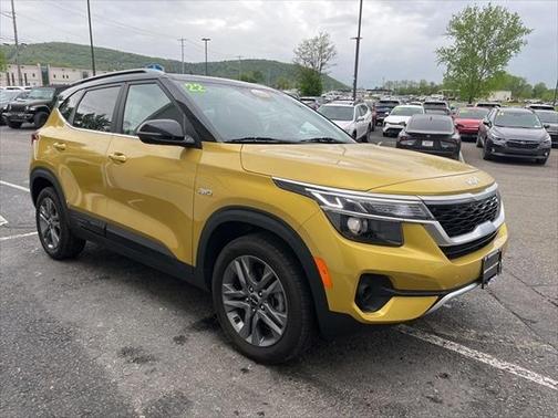 2022 Kia Seltos S