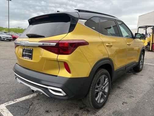 2022 Kia Seltos S