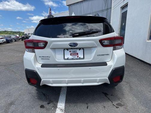 Crystal White Pearl 2023 Subaru Crosstrek Limited