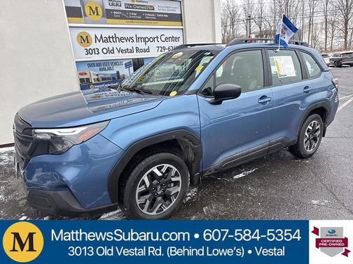 2025 Subaru Forester Base