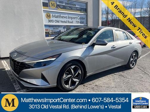 2023 Hyundai ELANTRA SEL