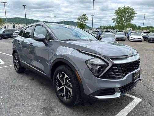 Everlasting Silver 2023 Kia Sportage EX